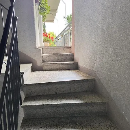 Daire 150 Steps To Heaven - By Myhomeincomo *